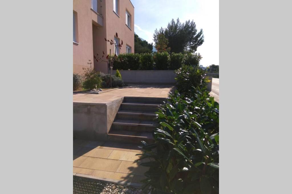 Apartment Dandelion Brela Exterior foto