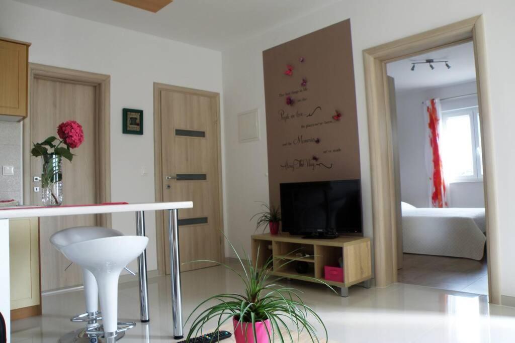 Apartment Dandelion Brela Exterior foto